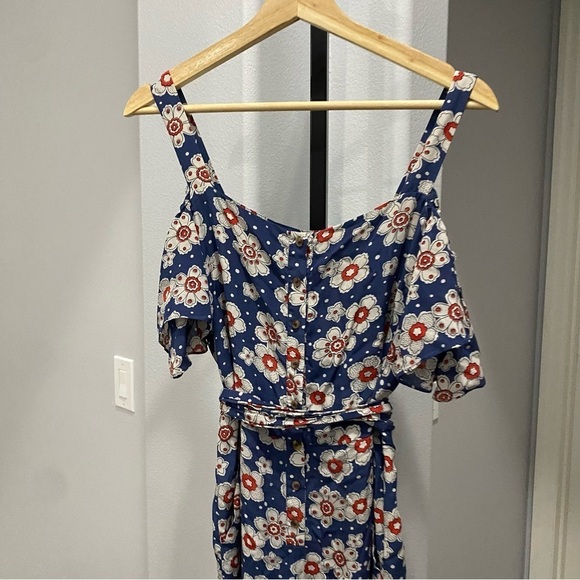 ANTHROPOLOGIE 100% Silk M.i.h Floral Wide Leg Belted Jumpsuit Blue Red Sz Small - Picture 3 of 6